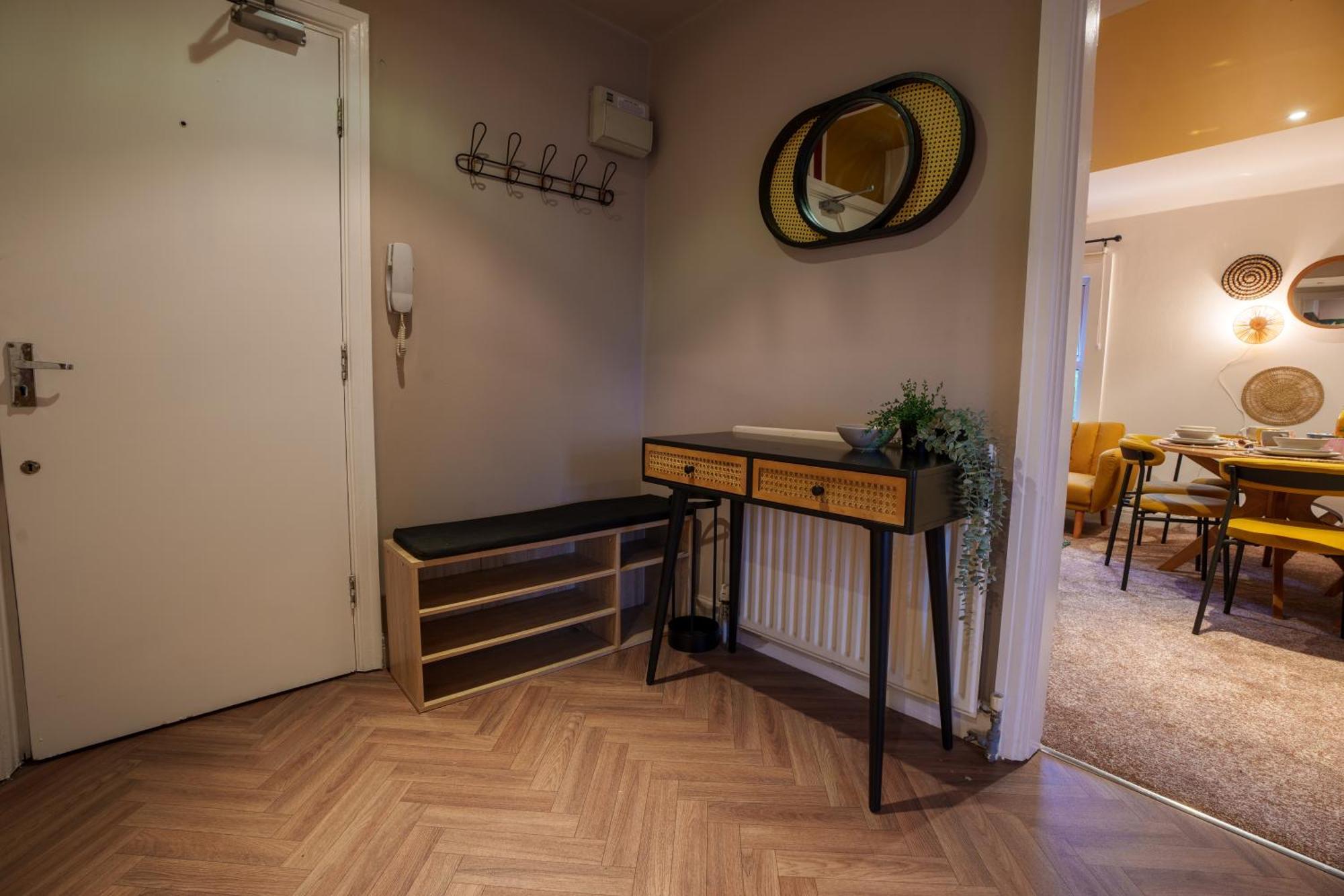 Stay With Airhgt @ Luxe Apartment In Central Harrogate Exterior foto